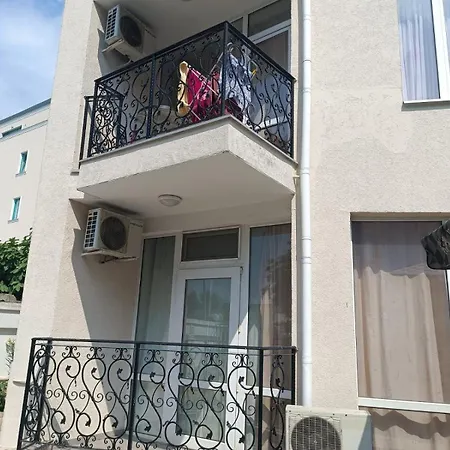 Daire Sunny Apartment, Kokiche - White Building Liliya Sunny Beach