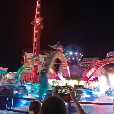 Sunny Apartment, Kokiche - White Building Liliya Lägenhet