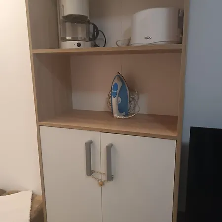 Sunny Apartment, Kokiche - White Building Liliya *