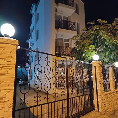 Sunny Apartment, Kokiche - White Building Liliya * Sunny Beach