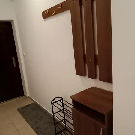 Sunny Apartment, Kokiche - White Building Liliya Apartment *