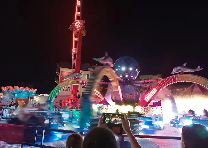 Sunny Apartment, Kokiche - White Building Liliya 아파트