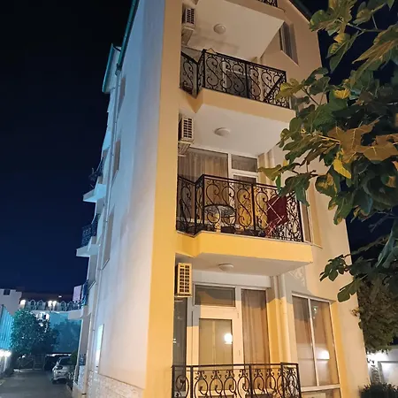 Sunny Apartment, Kokiche - White Building Liliya * Sunny Beach