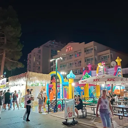 Appartamento Sunny Apartment, Kokiche - White Building Liliya *