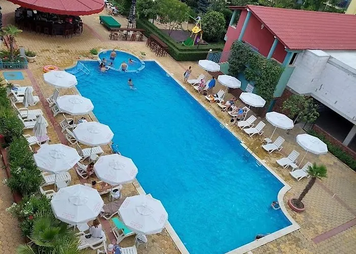 דירה Sunny Apartment, Kokiche - White Building Liliya סאני ביץ'