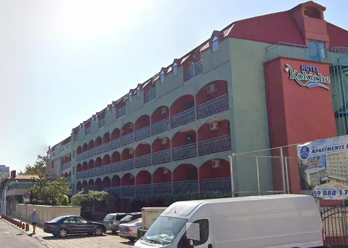 Sunny Apartment, Kokiche - White Building Liliya דירה סאני ביץ'